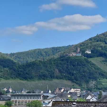 Dachgeschosswohnung Mit Burgblick In Kues Bernkastel-Kues Eksteriør bilde