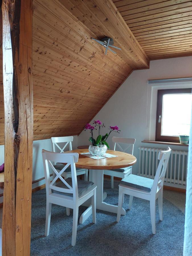 Dachgeschosswohnung Mit Burgblick In Kues Bernkastel-Kues Eksteriør bilde