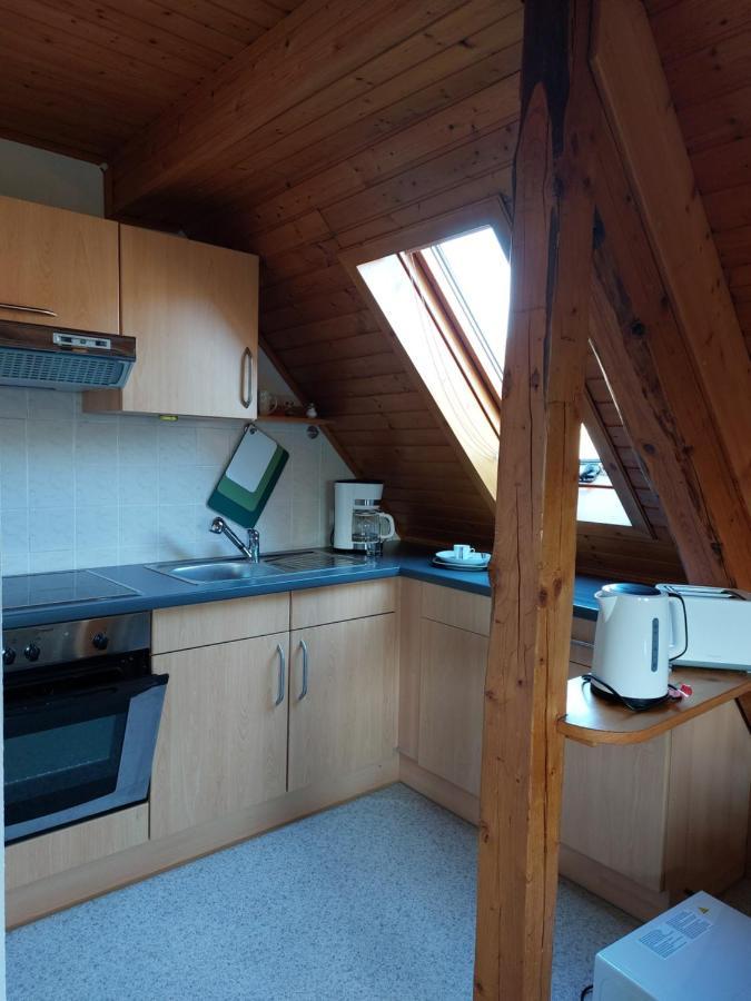 Dachgeschosswohnung Mit Burgblick In Kues Bernkastel-Kues Eksteriør bilde
