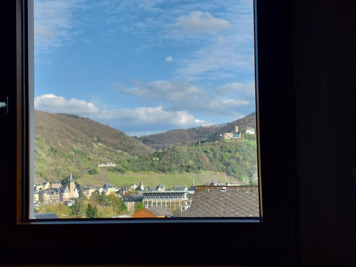 Dachgeschosswohnung Mit Burgblick In Kues Bernkastel-Kues Eksteriør bilde