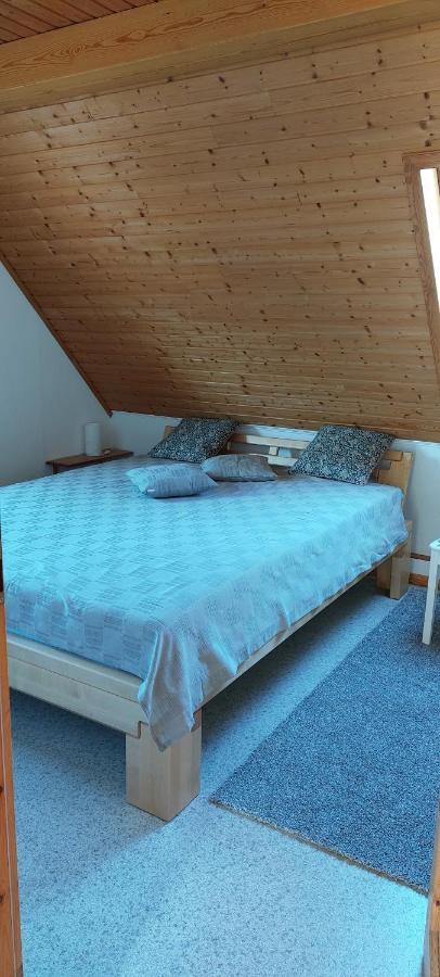 Dachgeschosswohnung Mit Burgblick In Kues Bernkastel-Kues Eksteriør bilde